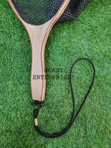 Épuisette de pêche à la mouche d'extérieur avec cadre en bois et filet en caoutchouc, outil de capture de truites à lancer à la main - Product Image 4