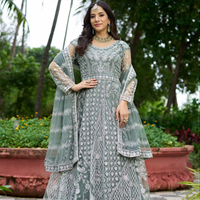 Royal Export présente un salwar kameez formel en coton à motif papillon lourd pour la collection de fête