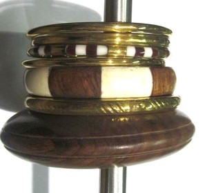 กำไลทองเหลืองสีเขียวตกแต่งบ้าน - Product Image 3