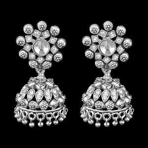 Jeweljunk Pendientes Jhumki de piedra austriaca chapados en plata fina Colección 1311263 - Product Image 1