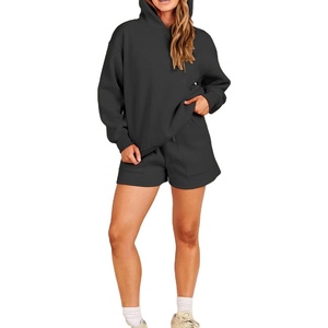 Ensemble confortable pour homme : sweat à capuche et short en polyester/coton, taille élastique, toile décontractée, doux, impression de logo personnalisée, service OEM - Product Image 4