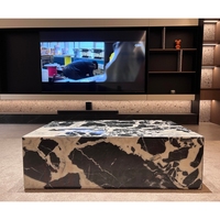 Table basse ronde moderne en marbre Calacatta noir, œuvre d'art unique faite à la main, nouveau modèle
