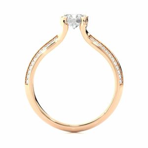 Anillo de compromiso de diamante de corte redondo de 6 puntas con detalles laterales para mujer - Product Image 2
