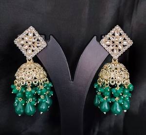 Último diseñador indio al por mayor joyería de jhumka Kundan pendientes nuevas colecciones para mujer elegante colección de pendientes 2024 - Product Image 2