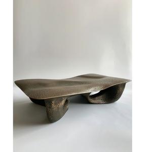 Table d'appoint ronde en métal au design artisanal, table basse de qualité antique, taille personnalisée, en aluminium et laiton - Product Image 6