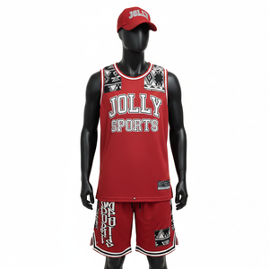 Ensemble short de basketball pour homme, tissu en maille polyester respirant 180 GSM, design à panneaux contrastés rouges, logo sublimé. - Product Image 6