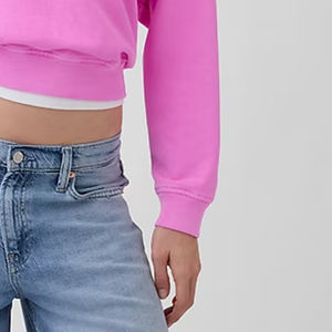 Sweat-shirt court chaud pour femme avec design d'épaule tombante, logo personnalisable, service OEM, prix d'usine abordable et col rond - Product Image 4