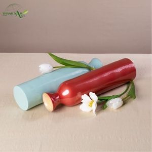 Jarrón de Mesa de Bambú Hilado con Recubrimiento de Color en Espiral, Estilo Art Deco, Hecho a Mano, Decoración Ecológica y Duradera - Product Image 5