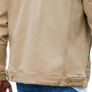 แจ็กเก็ตผ้าเดนิมสไตล์วินเทจสำหรับผู้ชายเสื้อแจ็กเก็ตยีนส์แนวสตรีทแบบกำหนดเอง - Product Image 4