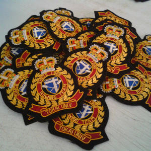 Insignias bordadas logotipo personalizado parches bordados - Product Image 1