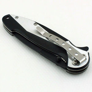 มีดพกพาแบบพับครึ่งหยักด้ามจับอลูมิเนียมสีดำเคลือบ - Product Image 6