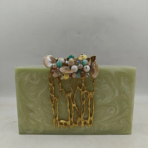 Embrague de resina hecho a mano para bodas y fiestas hecho en India - Product Image 1