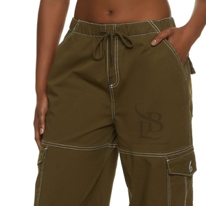 Pantalones Cargo de entrenamiento de invierno informales de tendencia superior para mujer, uso diario con cierre de cordón, MOQ bajo, precio al por mayor personalizado - Product Image 3
