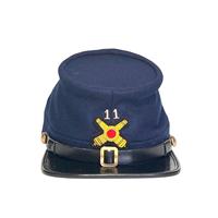 Gorra Kepi con insignia bordada de artillería. Nuestra famosa gorra Kepi está hecha a mano con los mejores materiales.