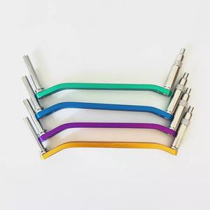 Kit de Instrumentos Ortopédicos Veterinarios de Acero Inoxidable, Certificado CE ISO13485, Placa de Bloqueo de 1.6mm, Manual, Fabricante en Pakistán - Product Image 3