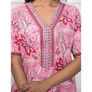 Camisón de Algodón Peach Jaal ODM, Tejido Popelín Cómodo y Suave para Verano, Cierre con Botones y Cordón Ajustable, Personalizable con Estampado Animal - Product Image 2