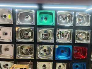 Évier de cuisine double simple de style moderne personnalisé en acier inoxydable fini satiné fait à la main pour restaurant, café, hôtel, laboratoire - Product Image 2