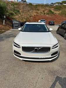 Seminuevo Clean 2024 Vol.-vo. 2. 2 B6 Ultimate Sedan 4D - Product Image 2