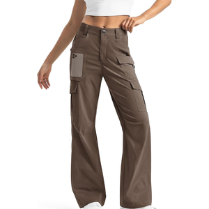 Pantalon cargo à taille haute pour femmes, pantalon ample à la mode avec logo personnalisé et plusieurs poches pour le style urbain et de la rue - Product Image 1