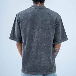 Camiseta de Estilo Urbano con Corte Holgado y Lavado Ácido, Tela de Algodón Suave y Transpirable, Cómoda y Casual para Uso Diario - Product Image 6