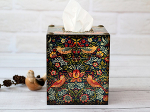 ที่ใส่กระดาษทิชชูแบบตั้งโต๊ะ ดีไซน์สวยงาม เป็นมิตรกับสิ่งแวดล้อม ผลิตจากไม้เคลือบลายพิมพ์  แบรนด์ Tradebyd Premium Square - Product Image 3