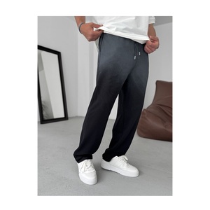 ชุดเซ็ตเสื้อฮู้ดและกางเกงวอร์มผู้ชาย ไซส์พลัส แบบไร้ตะเข็บ เป็นมิตรต่อสิ่งแวดล้อม สไตล์สตรีทแวร์และชุดกีฬา ผลิตจากผ้าฝ้าย 100% ระบายอากาศได้ดี - Product Image 3