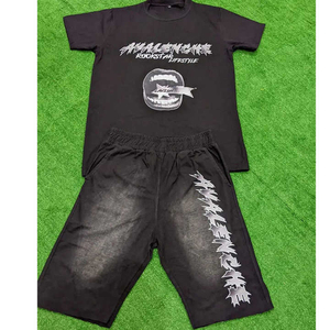 Conjunto gráfico negro de dos piezas para hombre, camiseta de gran tamaño y pantalones cortos, ropa de calle, ropa estampada de moda, ropa deportiva informal de verano - Product Image 5