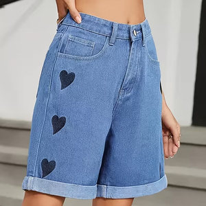 Shorts en jean pour femmes, légers, de la meilleure conception, avec impression de logo personnalisée, confortables et de longueur courte - Product Image 4