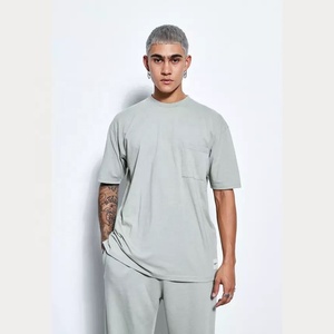 T-shirt surdimensionné de haute qualité en jersey polyester/coton respirant et lourd pour hommes avec logo personnalisé et impression numérique - Product Image 1