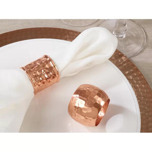 Anneaux de serviette en métal martelé en cuivre pour la maison hôtel spécial dîner vaisselle décor élégance porte-serviettes ronds - Product Image 3