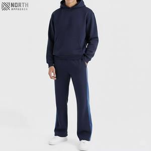 Survêtements d'hiver personnalisés de marque pour hommes, ensembles de jogging à capuche de couleurs unies, 2 pièces, de luxe, vente en gros - Product Image 3