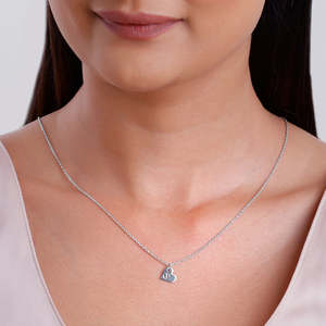 Pendentif cœur timide en argent personnalisé, style classique, plaqué or, en acier inoxydable, avec charme en zircon à lettre religieuse - Product Image 4
