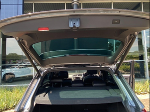 Auto Usado de Calidad a Precio Accesible, Volkswagen Tiguan 2020 2.0 TD-I Comfortline 4Motion, Automático, Volante a la Derecha - Product Image 4