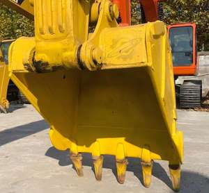 รถขุดไฮดรอลิก Komatsu PC210 ขนาด 21 ตัน มือสอง ประสิทธิภาพสูง พร้อมบุช ความจุบุ้งกี๋ 1.0 เมตร รุ่นปี 2023 - Product Image 3