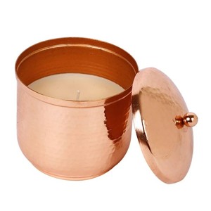 Conteneurs de bougies martelés Couleur ronde personnalisée Pot de bougies en métal unique disponible avec couvercle pour bougie et entièrement personnalisable. - Product Image 1
