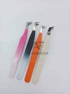 Venta al por mayor de pinzas de pestañas de volumen de Nano agarre de acero inoxidable sostenible 90 grados punta de fibra de arranque extensiones de pestañas punta puntiaguda - Product Image 6