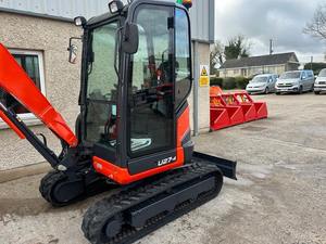 Mini pelle sur chenilles Kubota U27-4 d'occasion de qualité d'origine à vendre - Product Image 5