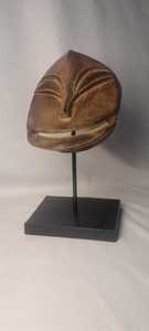 Casa de aluminio con diseño de Cara Humana, pieza decorativa para decoración del hogar - Product Image 3