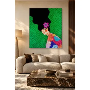 Fida Femme avec une fleur rose sur fond vert à pois, impression sur toile - Product Image 1