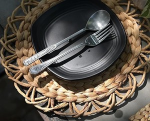 Napperon en osier de jacinthe d'eau florale Boho tapis de paille tissé naturel pour les fêtes de mariage nouvel an et noël - Product Image 4