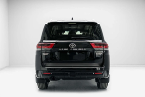 Como nuevo, precio asequible, 2026 Attitude Black TY - Land Cruiserz 300 VXR 3.3L V6 Twin-Turbo Diesel 4WD SUV, listo para enviar - Product Image 6