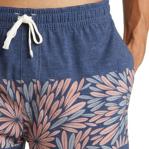 กางเกงว่ายน้ำผู้ชายแบบสั่งทำพิเศษ สีน้ำเงินลายยีนส์ ผ้าแคนวาส แห้งเร็ว กันน้ำ ป้องกันรังสียูวี ลายดอกไม้ - Product Image 4