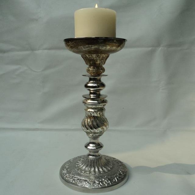 สีน้ำเงิน