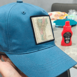 Gorras de béisbol al por mayor, gorra de 5 paneles con bordado personalizado en el parche, etiquetas tejidas, gorras de algodón sin estructura para hombre y mujer - Product Image 2