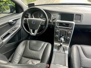 Volkswagen V60 2.0T Automatique 2014 à Vendre Rapidement – Véhicule d'<span class=keywords><strong>Occasion</strong></span>, <span class=keywords><strong>Voiture</strong></span> d'<span class=keywords><strong>Occasion</strong></span>, <span class=keywords><strong>Voiture</strong></span> Économique pour l'Exportation Mondiale - Product Image 6