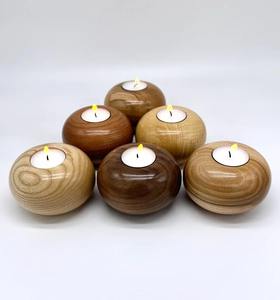 Porte-bougie en bois le plus vendu avec gravure laser pour cadeaux, événements, fêtes et image de marque d'entreprise, disponible au meilleur prix - Product Image 1