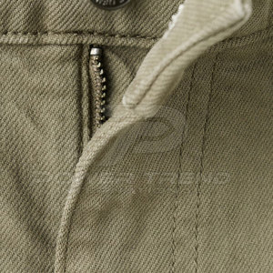Jean homme moderne léger, tissu doux au toucher, confort flexible, idéal pour un usage quotidien, les voyages et les longues heures de port. - Product Image 5