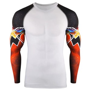 Leggings de yoga sur mesure en gros, fabriqués en usine, de haute qualité, décontractés pour l'été, pour hommes, avec badge et bouton - Product Image 1