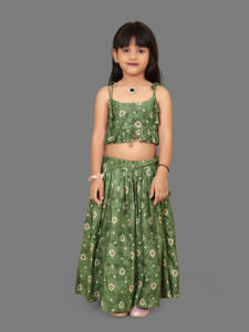 Shoryam - Lehenga Choli Largo hasta el Suelo con Estampado Digital Verde para Niñas |   Traje Tradicional Étnico para Niños, Completamente Cosido, para Bodas y Fiestas - Product Image 5