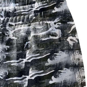 กางเกงขาสั้นชายหาดผ้าโพลีเอสเตอร์คุณภาพสูง น้ำหนักเบา พิมพ์ลายแบบระเหิดสี พรีเมียม เหมาะสำหรับใส่ในชีวิตประจำวันช่วงฤดูร้อน - Product Image 3